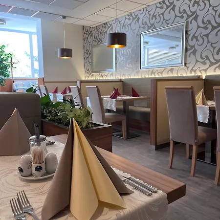 金字塔1号温泉酒店 Františkovy Lázně