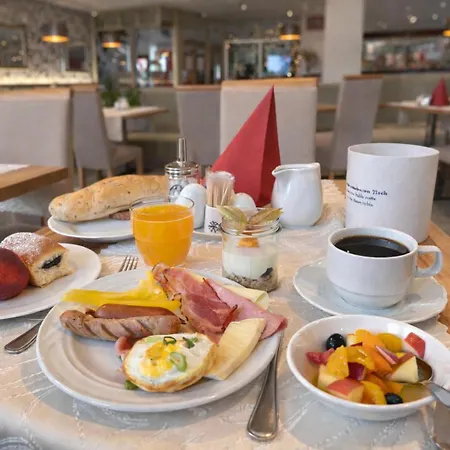 Hotel Lazensky Pyramida I 4*