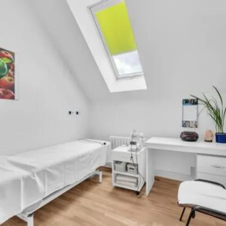 Lazensky Pyramida I 4*