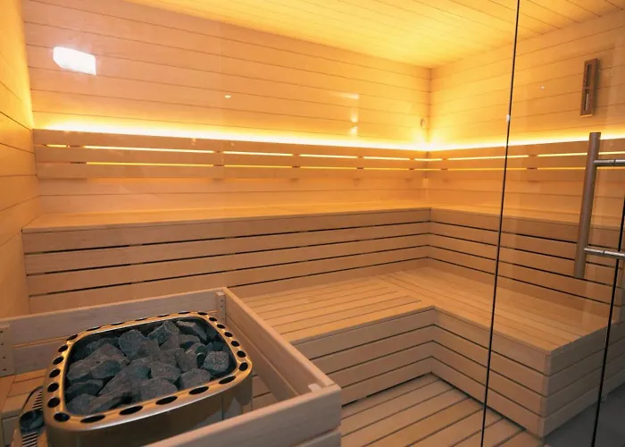 Lazensky Pyramida Františkovy Lázně