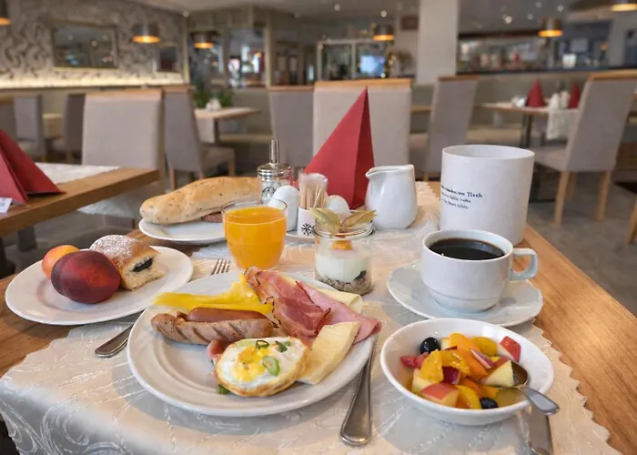 Hotel Lazensky Pyramida 4*