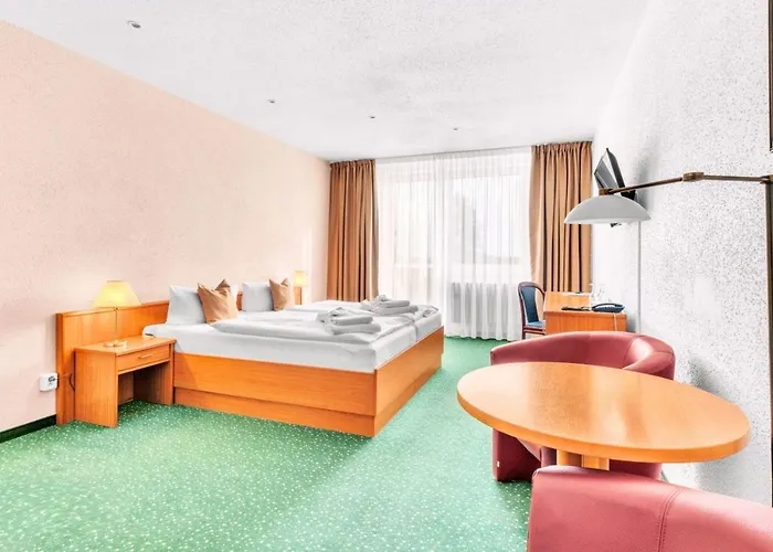 Lazensky Pyramida Hotel Františkovy Lázně