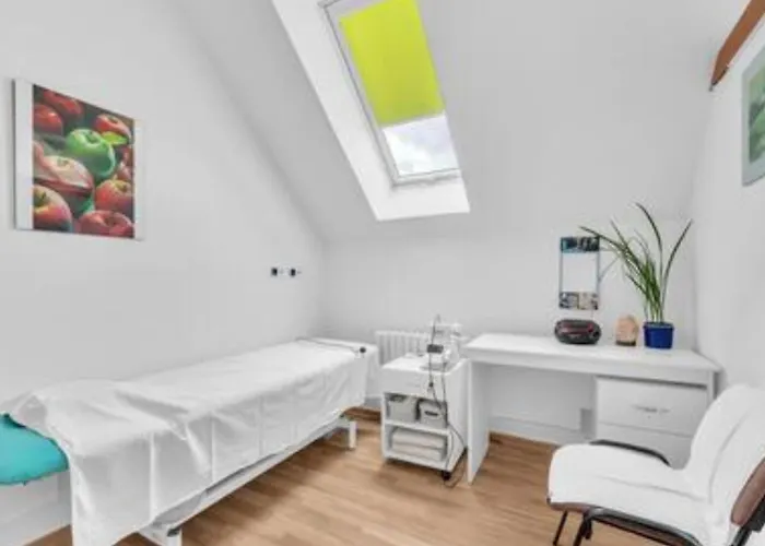 Lazensky Pyramida 4*