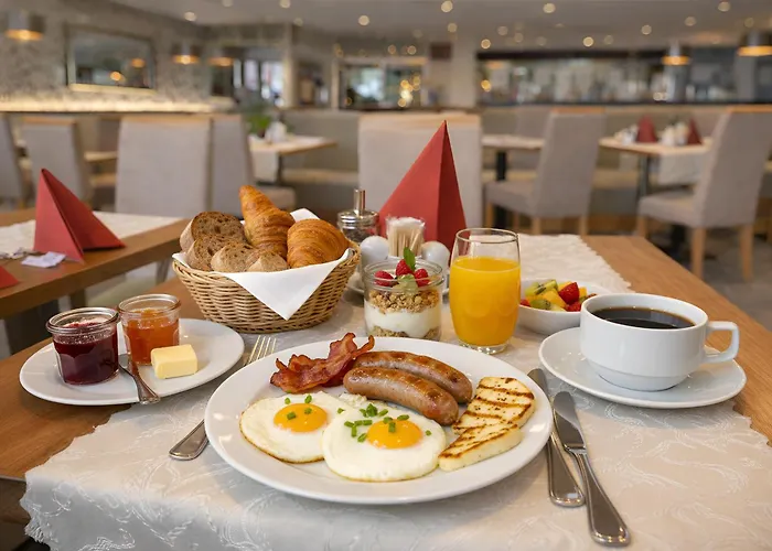 Lazensky Pyramida 4*