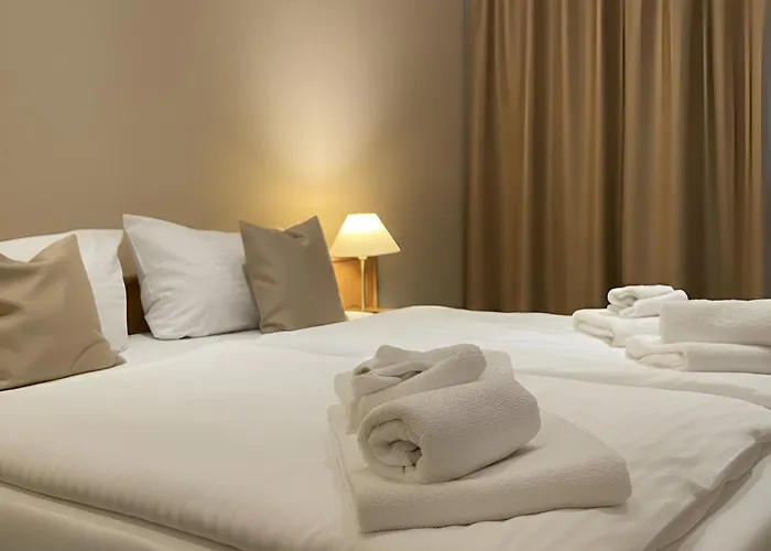 Lazensky Pyramida Františkovy Lázně