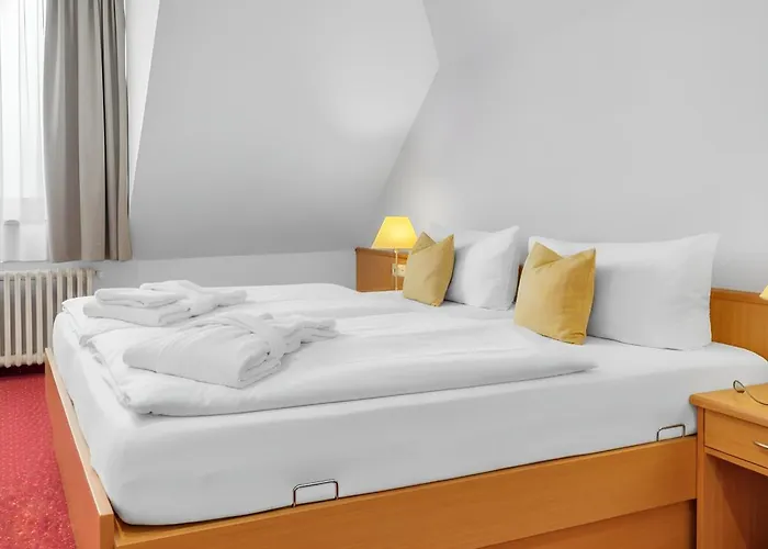 Hotel Lazensky Pyramida Františkovy Lázně