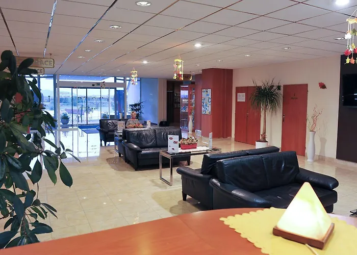 Lazensky Pyramida Hotell Františkovy Lázně